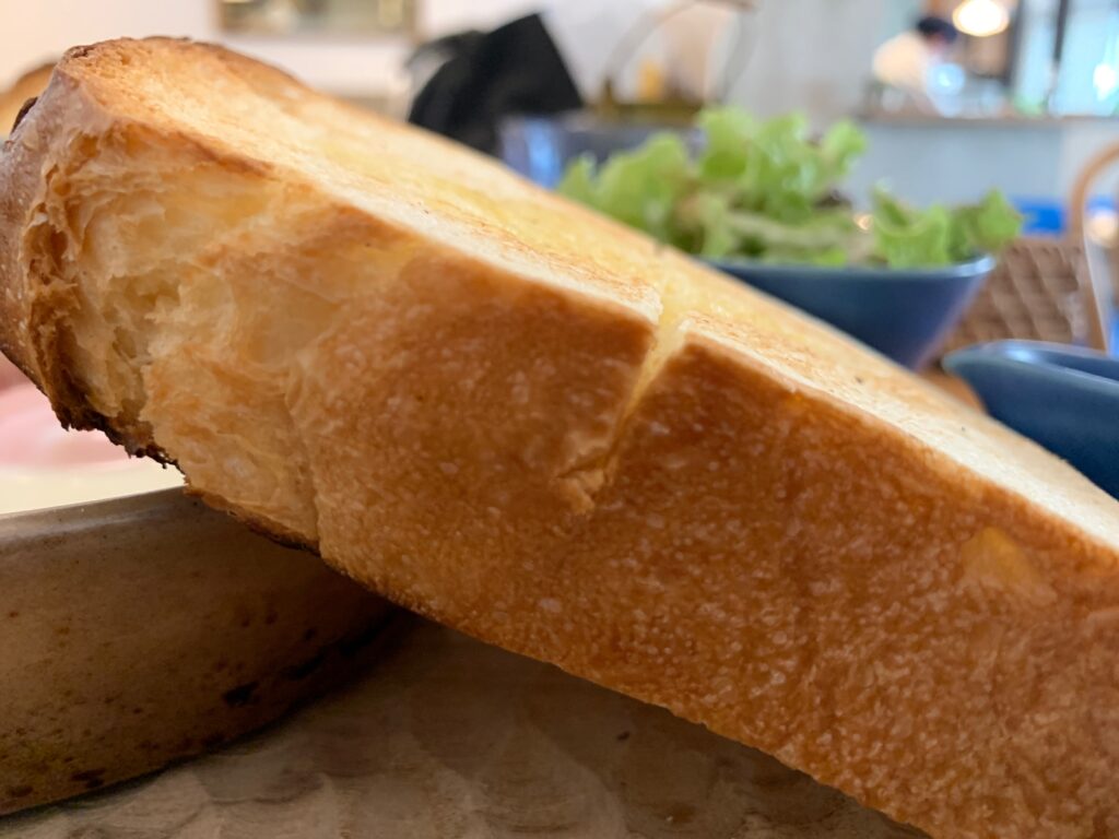 クイント＿厚切り食パン