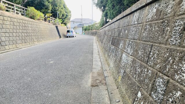 西鎌倉駅-石垣